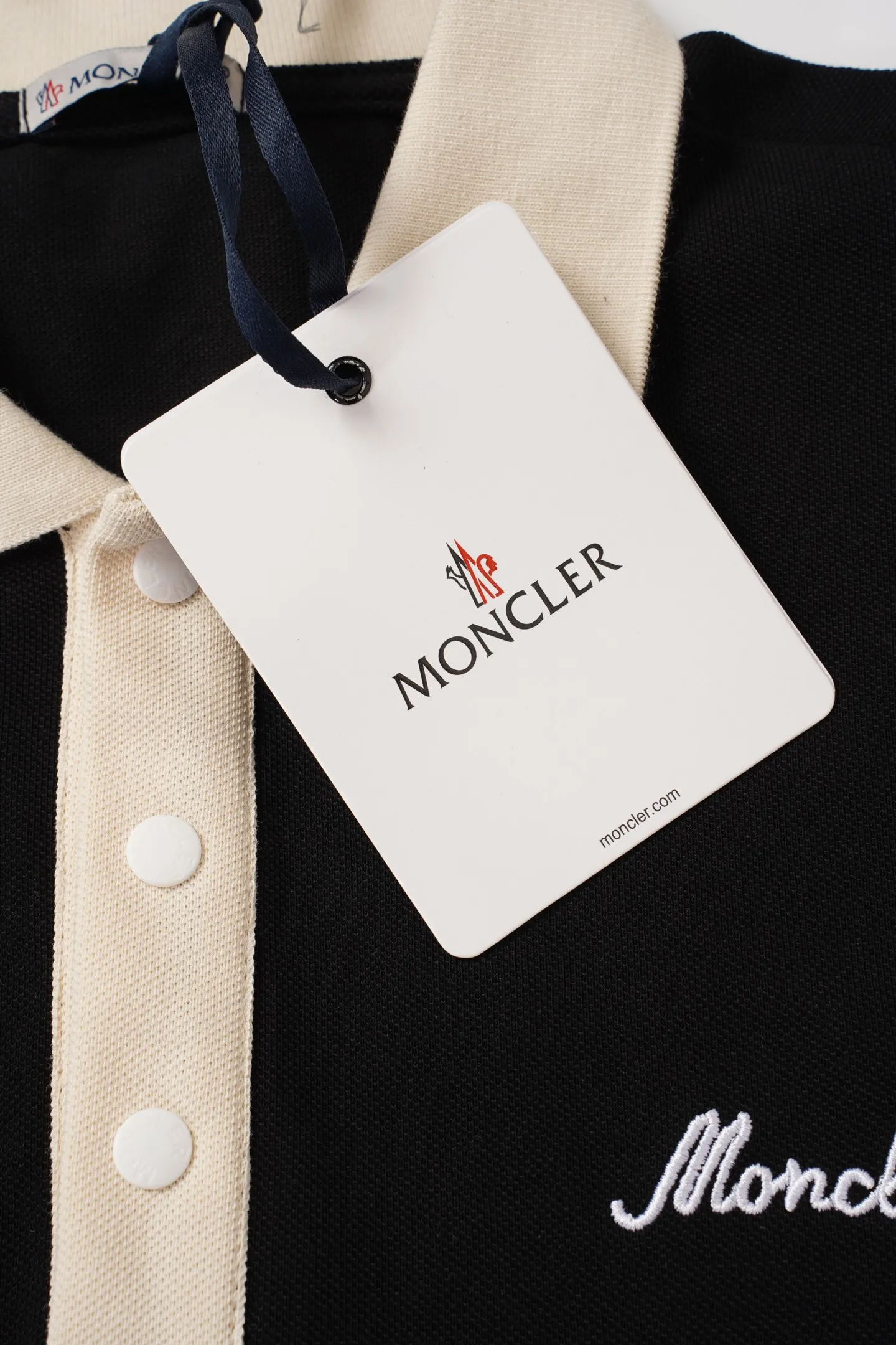 Moncler/ polo Moncler 1: Moncler 2： 3: ： 1:1 Moncler 1:1 Moncler 1:1 Moncler ： Size： S M L XL